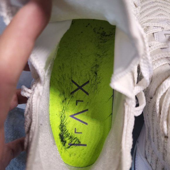 Nike Lebron 16 - Feb.2019 ‘Buzz Lightyear’ edition Size US10 - Picture 5 of 7